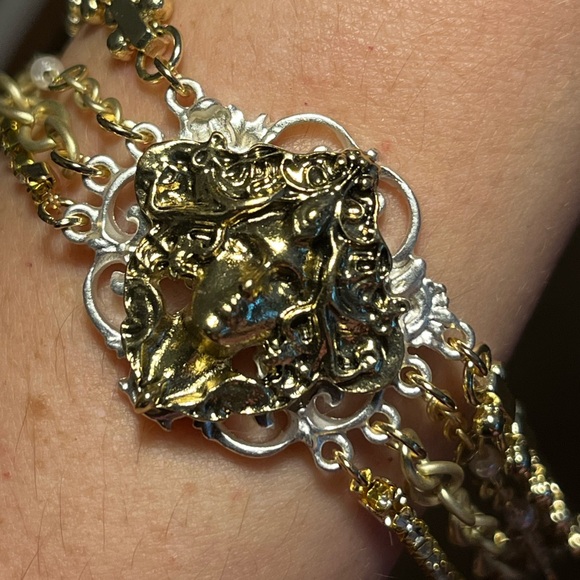 NEW! Elegant Vintage Inspired Gold & Silver Medusa Head Multi-Chain Bracelet - Picture 5 of 8